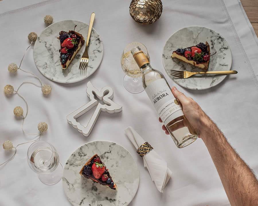 Para combinar com as sobremesas da ceia de Natal, aposte no vinho Aurora Colheita Tardia - Crédito: Vinícola Aurora, divulgação