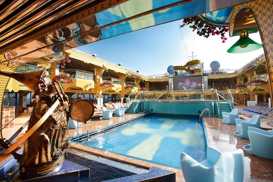 Piscina do Costa Pacifica - Crédito Divulgação