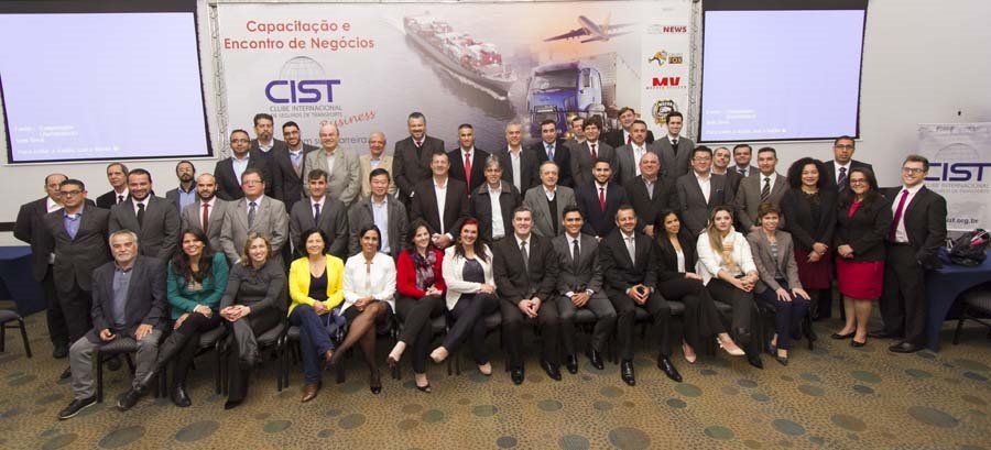 CIST debate aspectos jur&iacute;dicos do transporte internacional de cargas