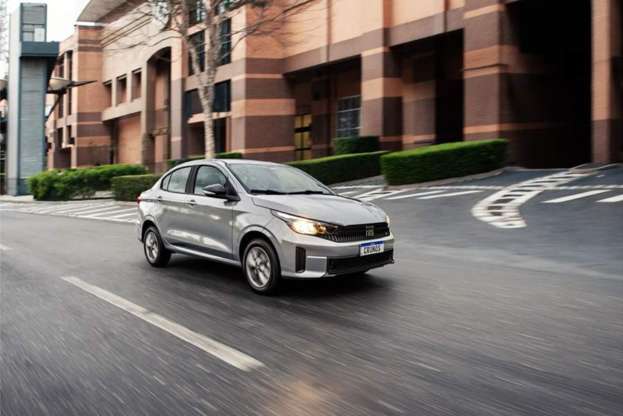 Fiat Cronos alcança 250 mil unidades vendidas no Brasil