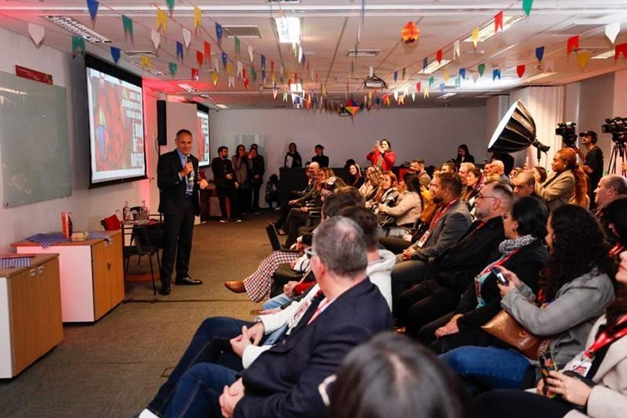Oscar Celada, CEO adjunto de Negócios da MAPFRE, na abertura do evento