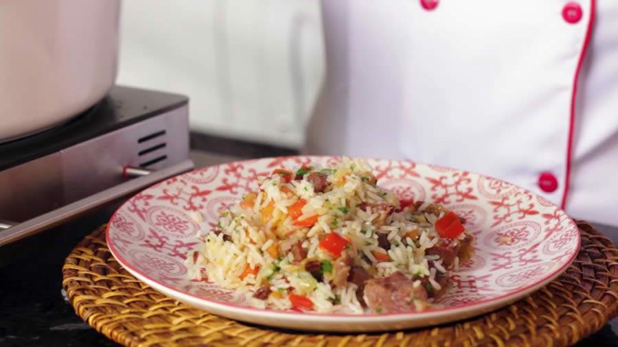 Arroz e Feijão Fantástico estreia projeto com aulas de culinária online