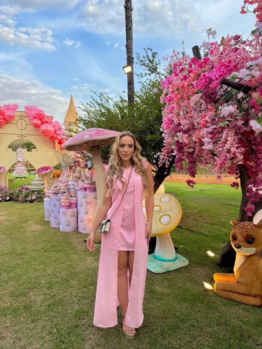 Vestido em tom pastel, loja Lelib - Divulga&ccedil;&atilde;o