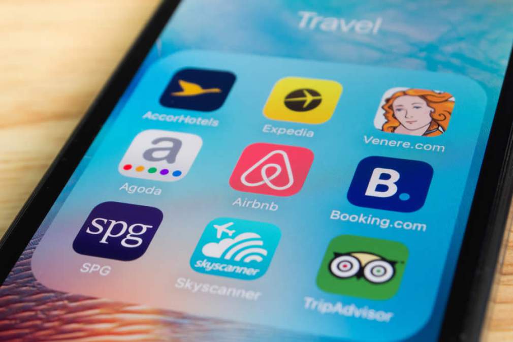 Apps de viagem ajudam turistas a fugirem de opções tradicionais - iStock