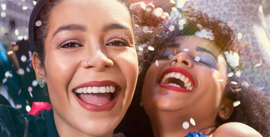 Pós-festividades de fim de ano: Como manter a saúde bucal em dia?