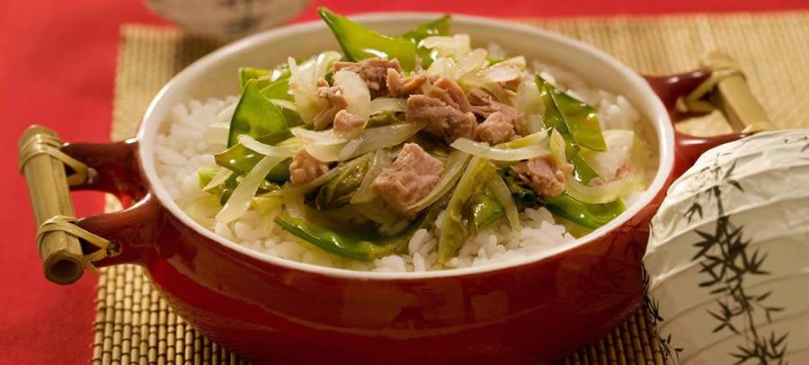 REFOGADO AGRIDOCE DE LEGUMES E ATUM - Créditos das fotos: Gomes da Costa/Divulgação.