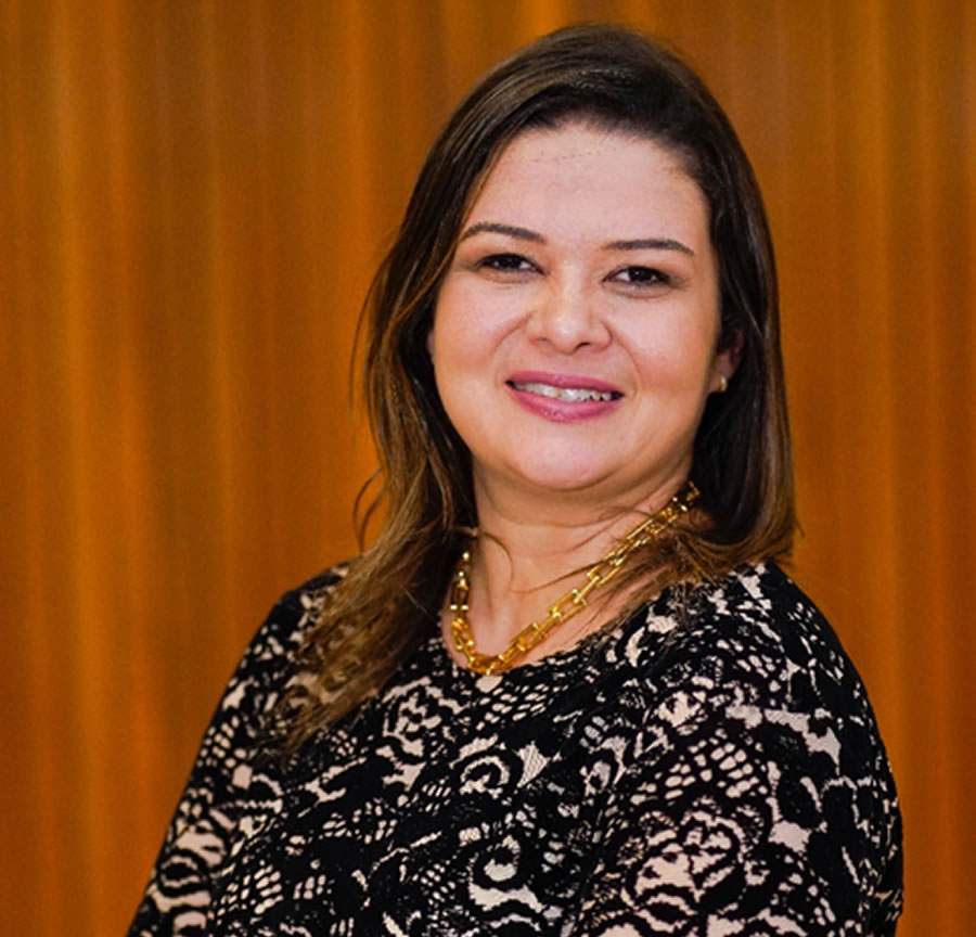 Glauce Carvalhal, diretora jur&iacute;dica da CNseg, participar&aacute; do painel &ldquo;Desjudicializa&ccedil;&atilde;o Da Sa&uacute;de Suplementar&rdquo;. - Cr&eacute;dito: divulga&ccedil;&atilde;o CNseg.