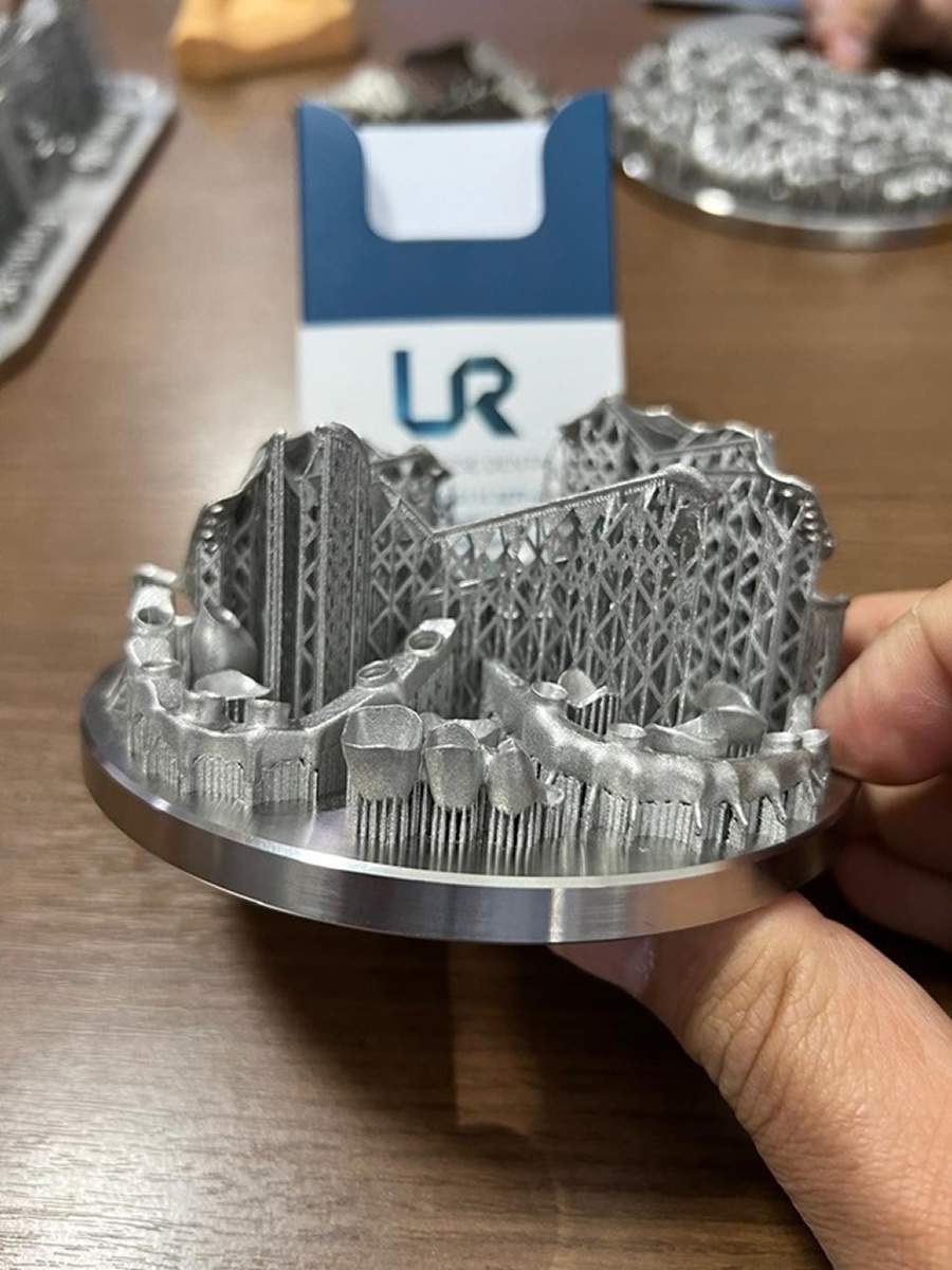 Impressão a laser em metal x fundição tradicional: entenda as principais diferenças desses processos