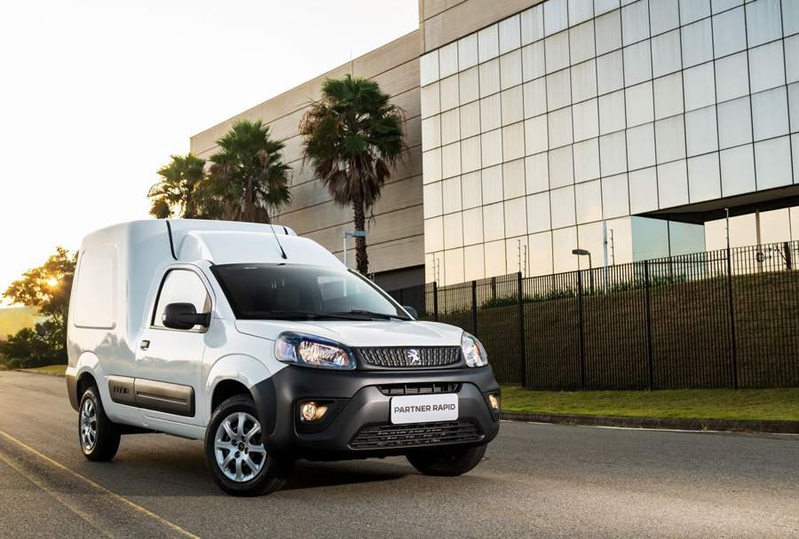 PEUGEOT apresenta Partner Rapid e amplia sua gama de ve&iacute;culos utilit&aacute;rios