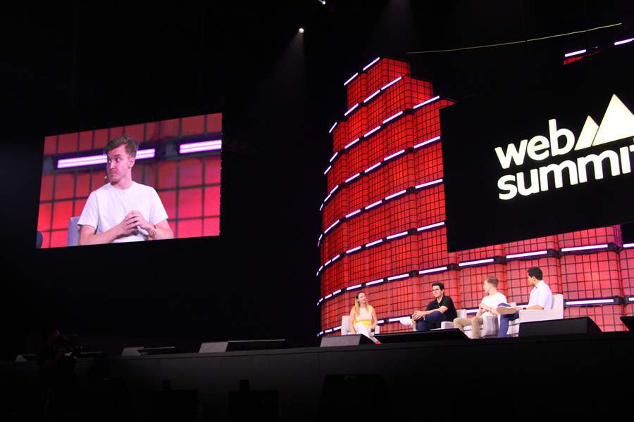 Kaarel Kotkas participa de painel no Web Summit Rio 2025 - Gabriela Santana