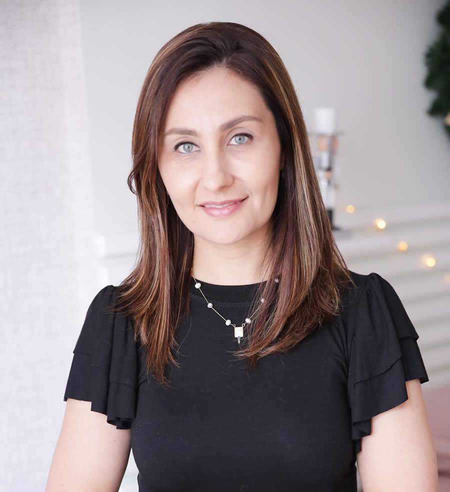 Danielle Titton Fagaraz 