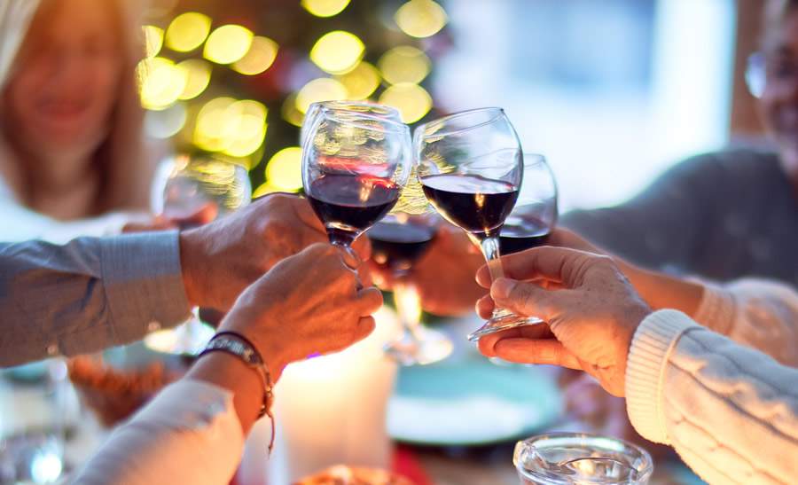 Alimentos da ceia de Natal podem afetar a sa&uacute;de dos dentes