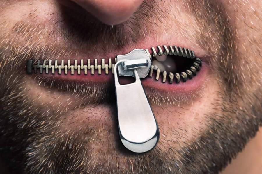 Cinco coisas que n&atilde;o se deve falar no ambiente de trabalho