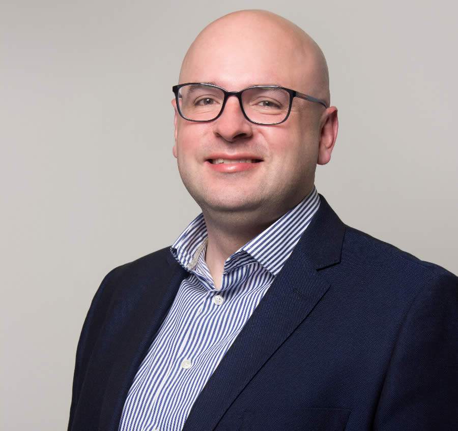 Elemar J&uacute;nior, CEO EximiaCo 