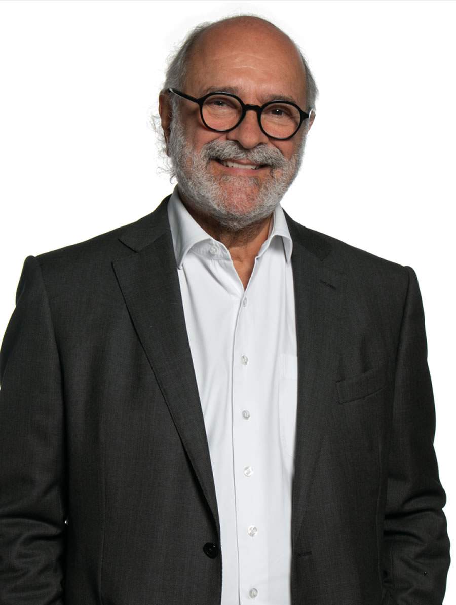 Licen&ccedil;a-maternidade e suspens&atilde;o total do contrato de trabalho