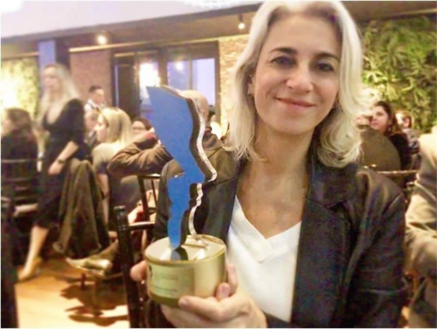 Patricia Coimbra durante o jantar de premia&ccedil;&atilde;o