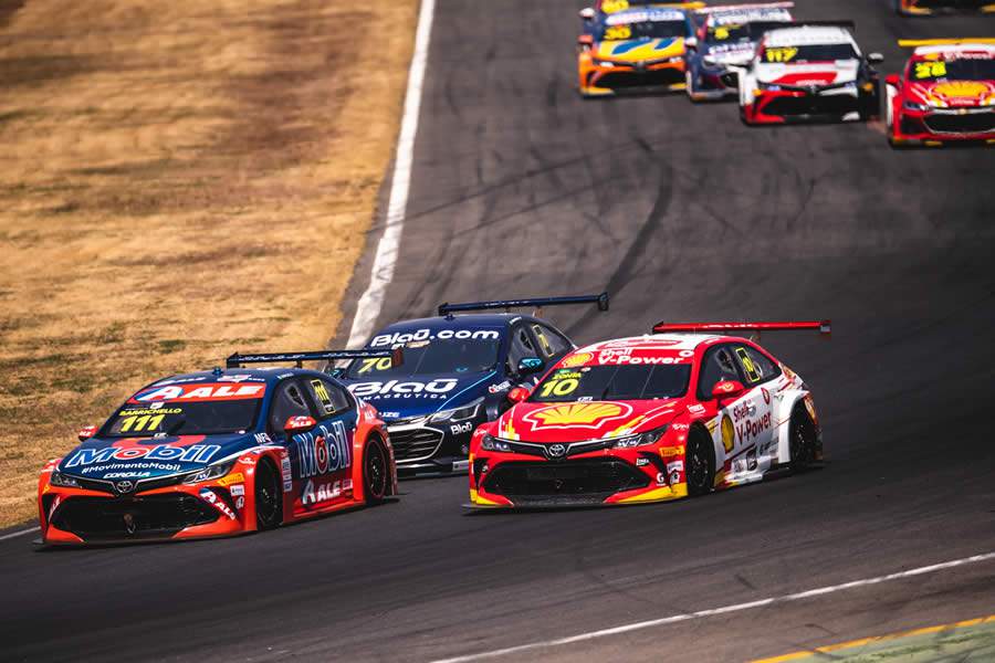 Divulga&ccedil;&atilde;o Stock Car: Fotos de Duda Barros e Victor Eleut&eacute;rio