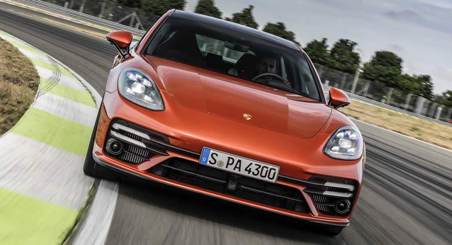 Porsche Deutschland - Militec 1 mostra combust&iacute;vel sint&eacute;tico da Porsche