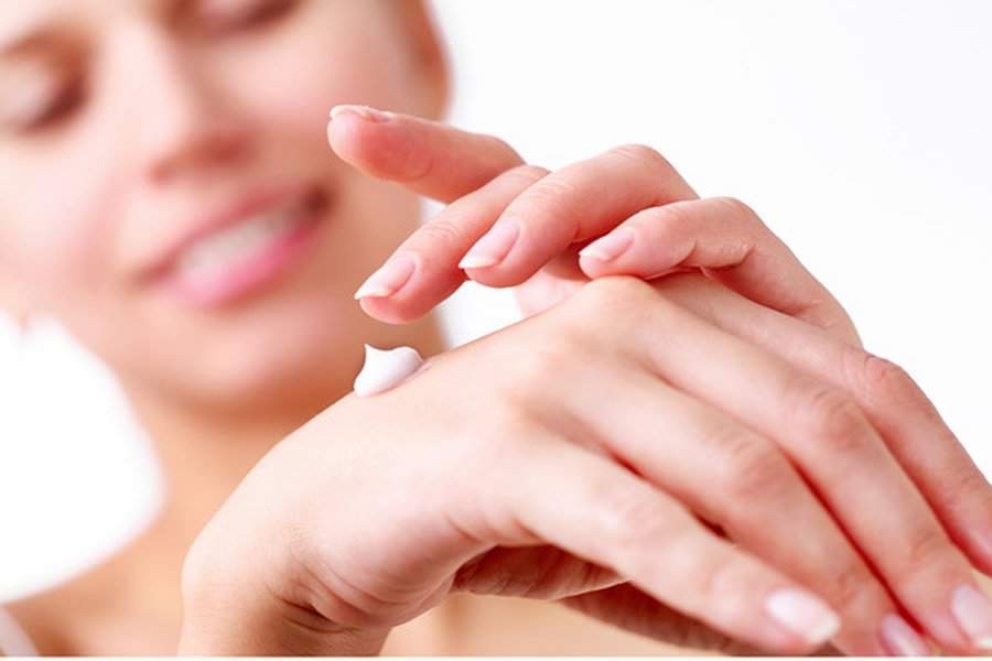 Conheça novas estratégias para combater a desidratação das mãos