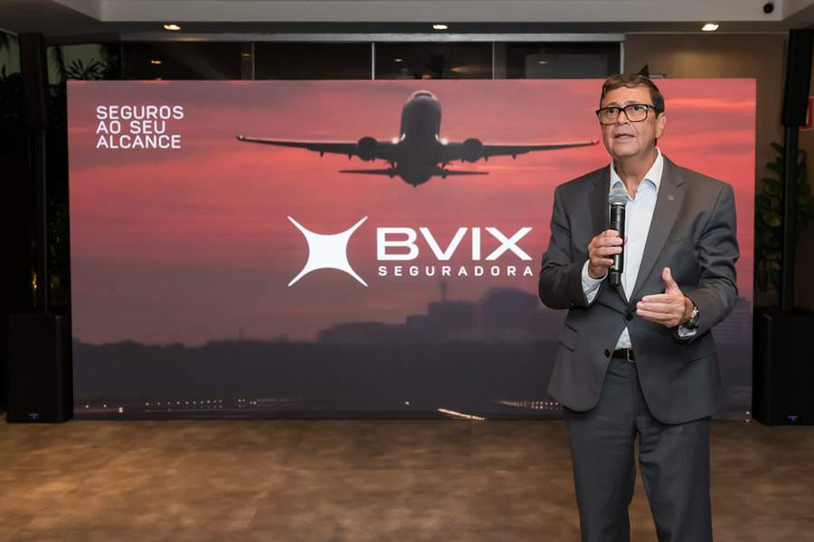 Edson Calheiros, presidente da BVIX, durante a celebra&ccedil;&atilde;o dos dois anos da seguradora e do lan&ccedil;amento do Seguro BVIX Viagem &ndash; Cr&eacute;dito: Antranik Photos