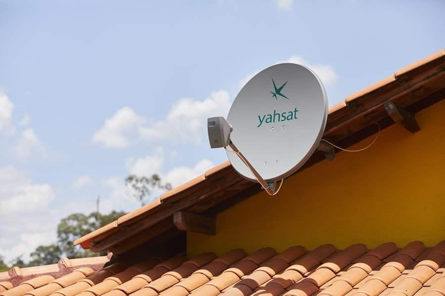 Serviço de Internet via satélite de alta qualidade é oferecido pela Yahsat em dez estados brasileiros
