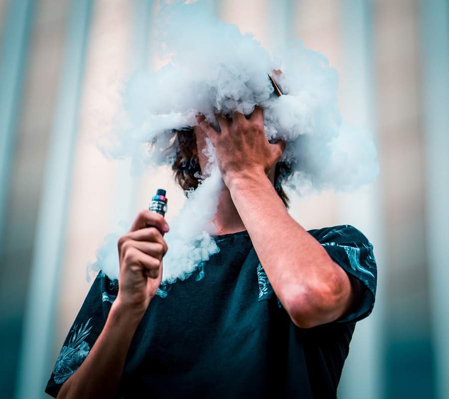 Cigarro eletr&ocirc;nico