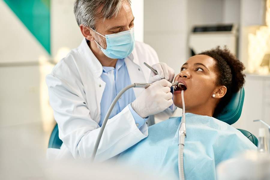 Amil Dental e Unibes apoiam inser&ccedil;&atilde;o de jovens no mercado de trabalho com tratamento odontol&oacute;gico gratuito