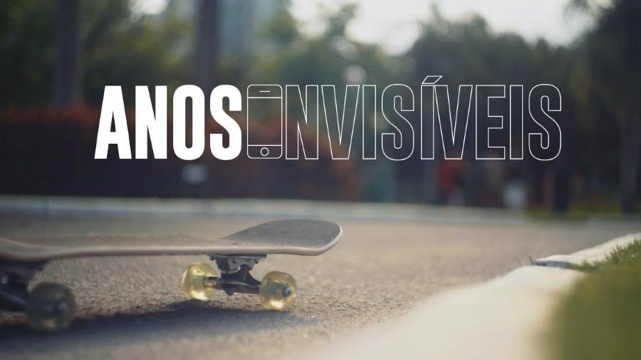 Com v&iacute;deo experimental, Amil revela tempo gasto pelas crian&ccedil;as em frente &agrave;s telas