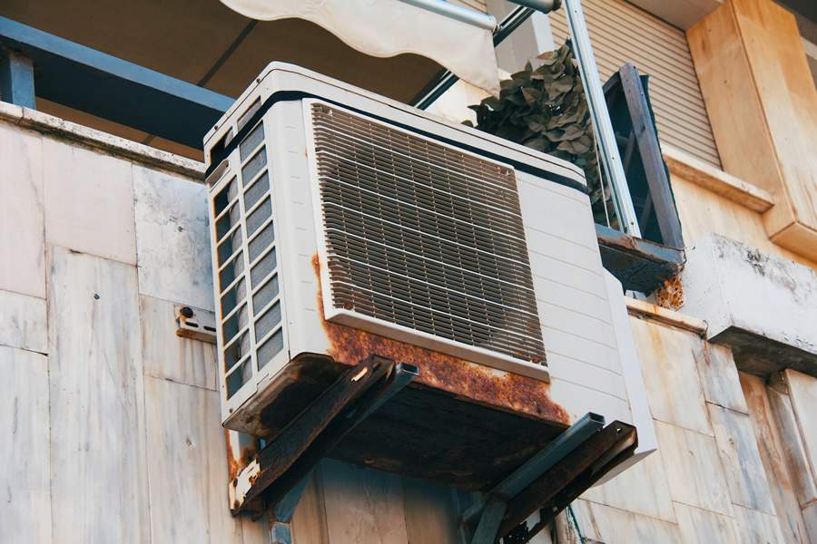 Ar-condicionado à beira-mar: como proteger aparelho da maresia e garantir maior durabilidade