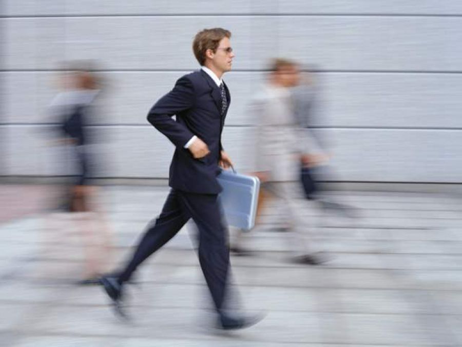 Brasileiros est&atilde;o entre os mais desapontados com 2017, mostra pesquisa Ipsos