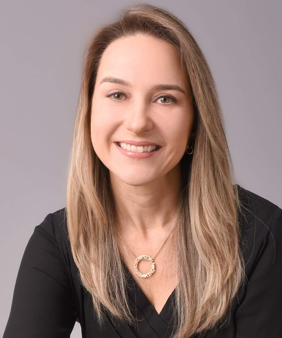 Izabela R&uuml;cker Curi