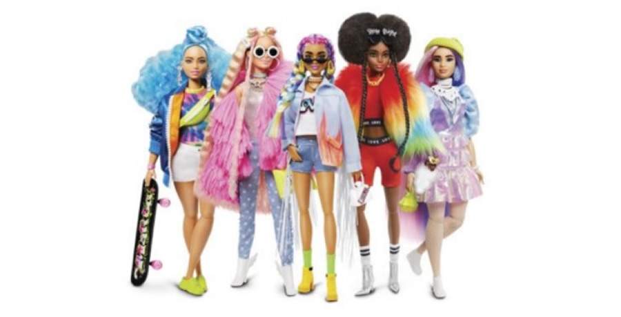 Barbie lança bonecas diversas e inspiradas em tendências de street style