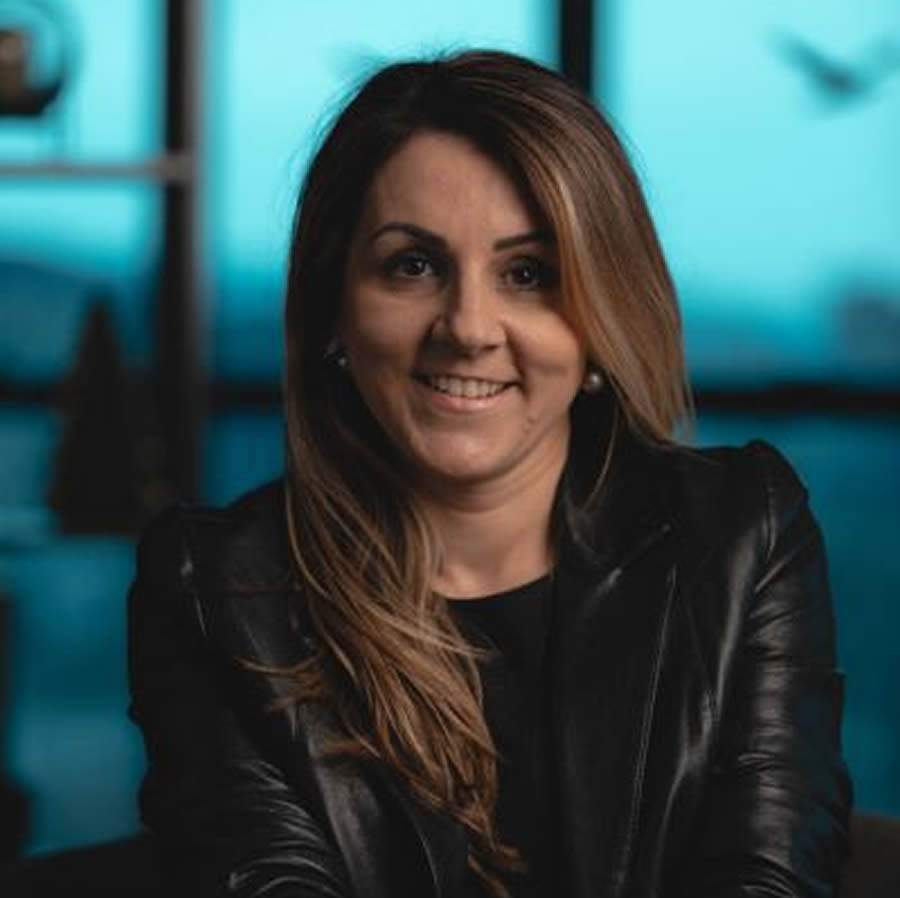 Sheyla Patr&iacute;cia Pereira, da Father Estrat&eacute;gias Internacionais - Jean Mette