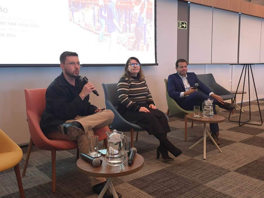 Armazém Seguro: debate sobre riscos, seguros e governança no ANSP Café