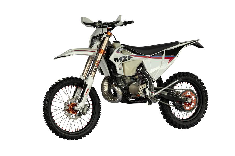 MXF 250 TS - Cr&eacute;ditos: Brumel Neto, Tat&aacute; Mello, Gelson Visuality