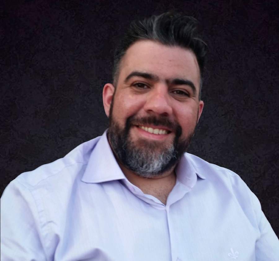 M&aacute;rio Neto, autor do artigo