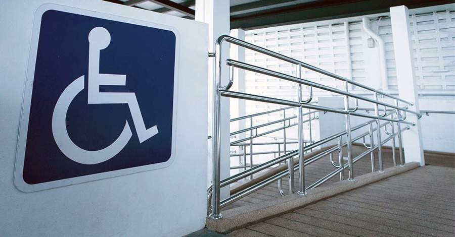 Falta de acessibilidade nas cidades n&atilde;o &eacute; problema apenas para PcDs