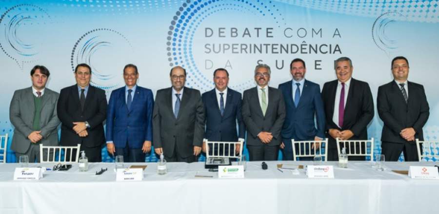 Debate com a Susep re&uacute;ne lideran&ccedil;as e refor&ccedil;a di&aacute;logo com o setor de seguros