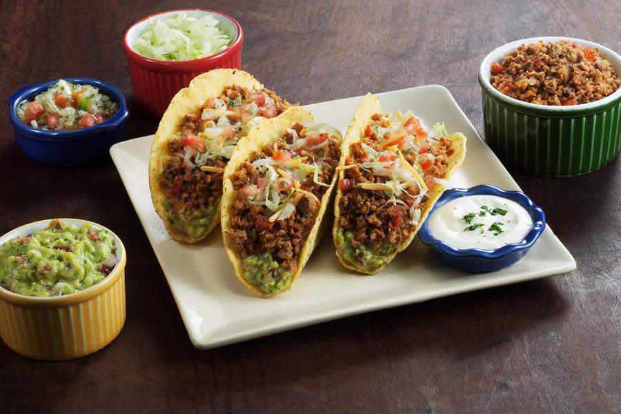 Receita inusitada de Tacos com Atum é compartilhada por Mateus Baptistella, do perfil Virei Adulto