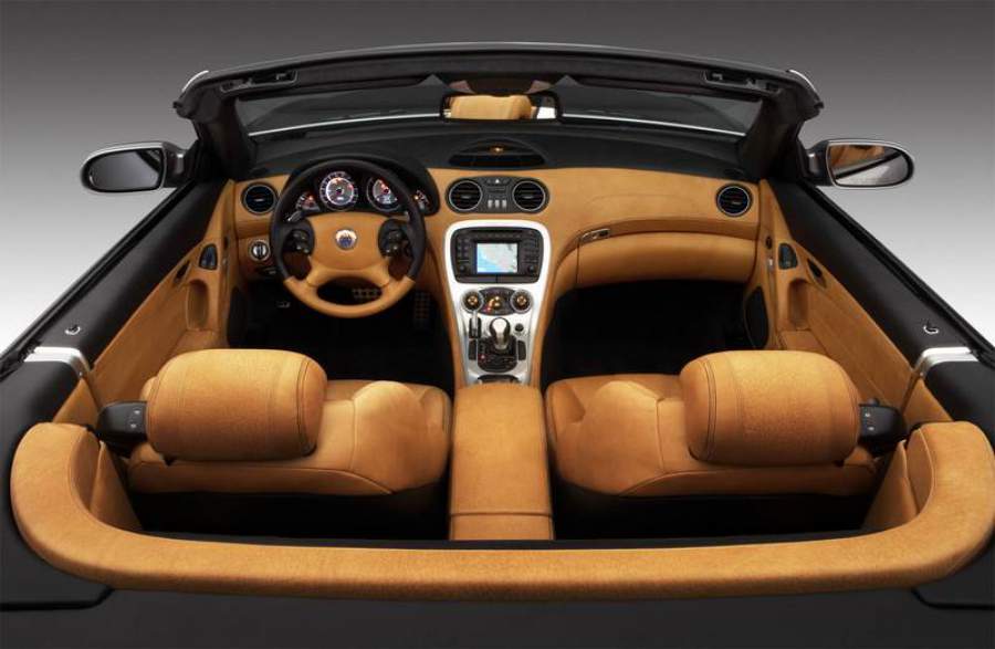 Futuro do setor automotivo abrange converg&ecirc;ncia tecnol&oacute;gica e ve&iacute;culos el&eacute;tricos