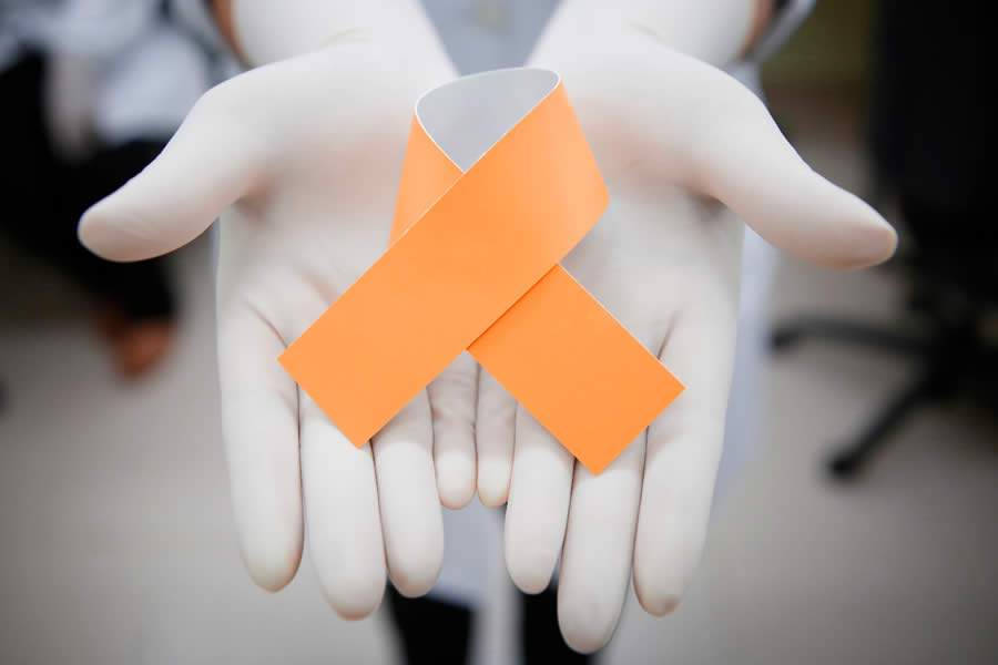 Campanha Junho Laranja visa conscientizar e alertar popula&ccedil;&atilde;o sobre anemia e leucemia - Divulga&ccedil;&atilde;o