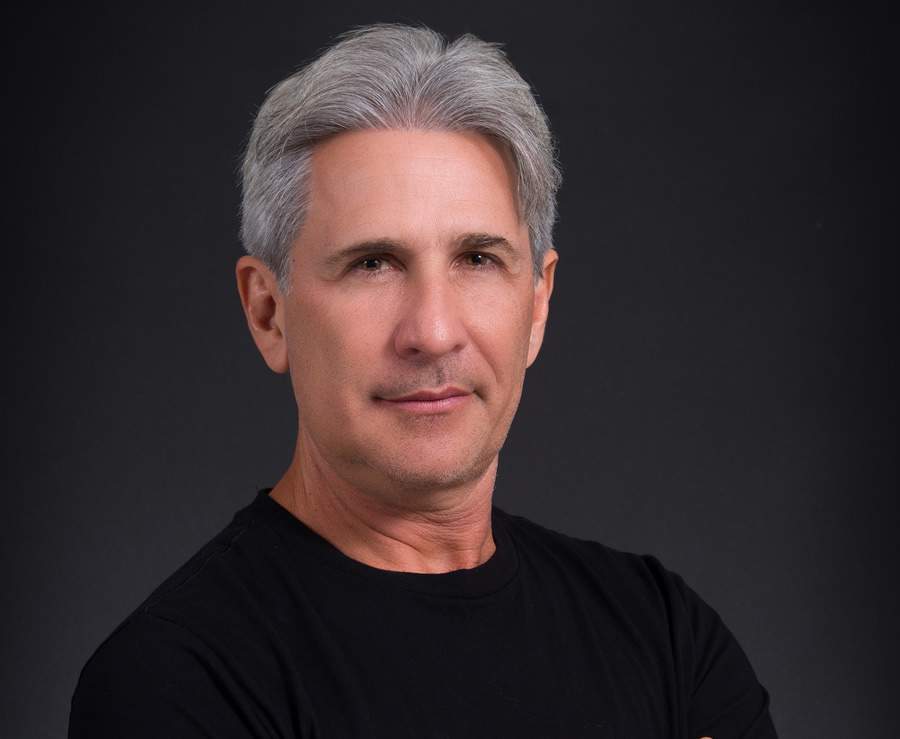 Como as plataformas digitais estão revolucionando a inovação e a transformação nas empresas