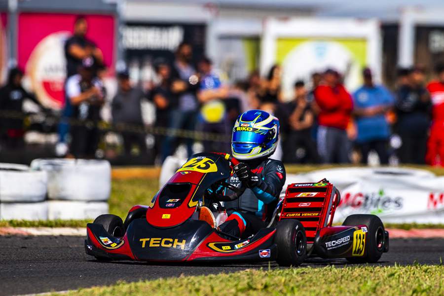 Miguel Silva competirá na Copa do Brasil pela fábrica Techspeed (Foto: Leonardo Dias)