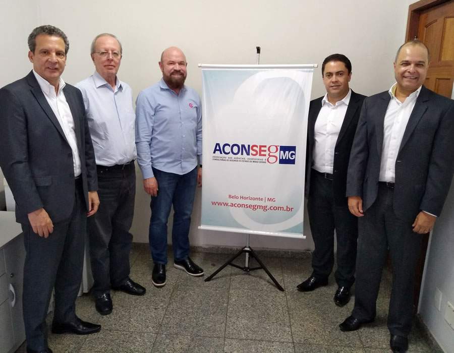 Esq. p/dir.: Carlos Eduardo Brum, José Ivan Fonseca, Hélio Loreno, Robson Carneiro, Jader Abreu