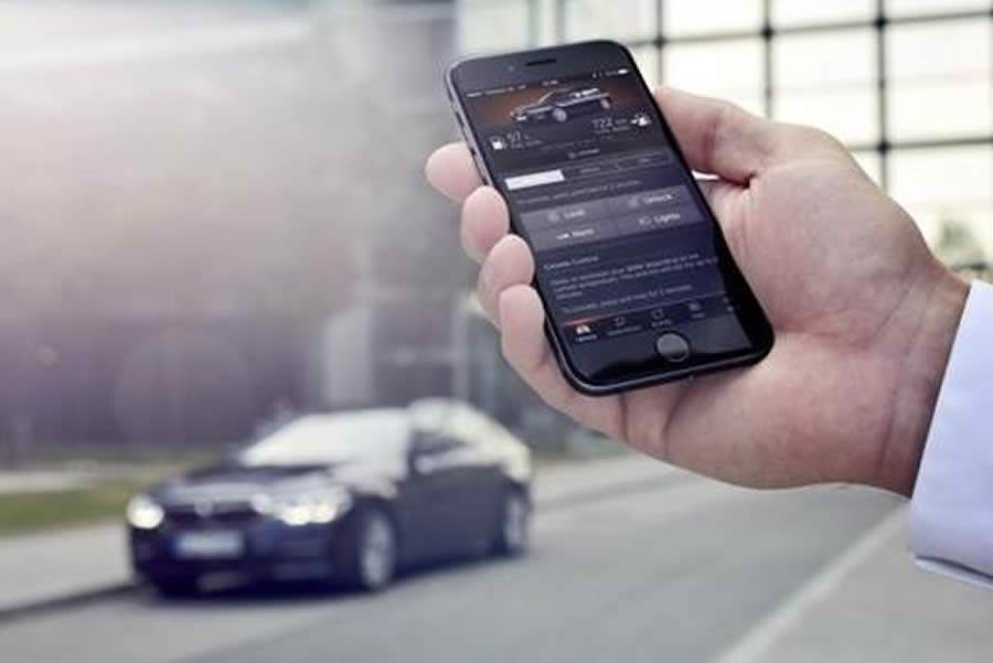 BMW digitaliza e personaliza avisos de recall no celular