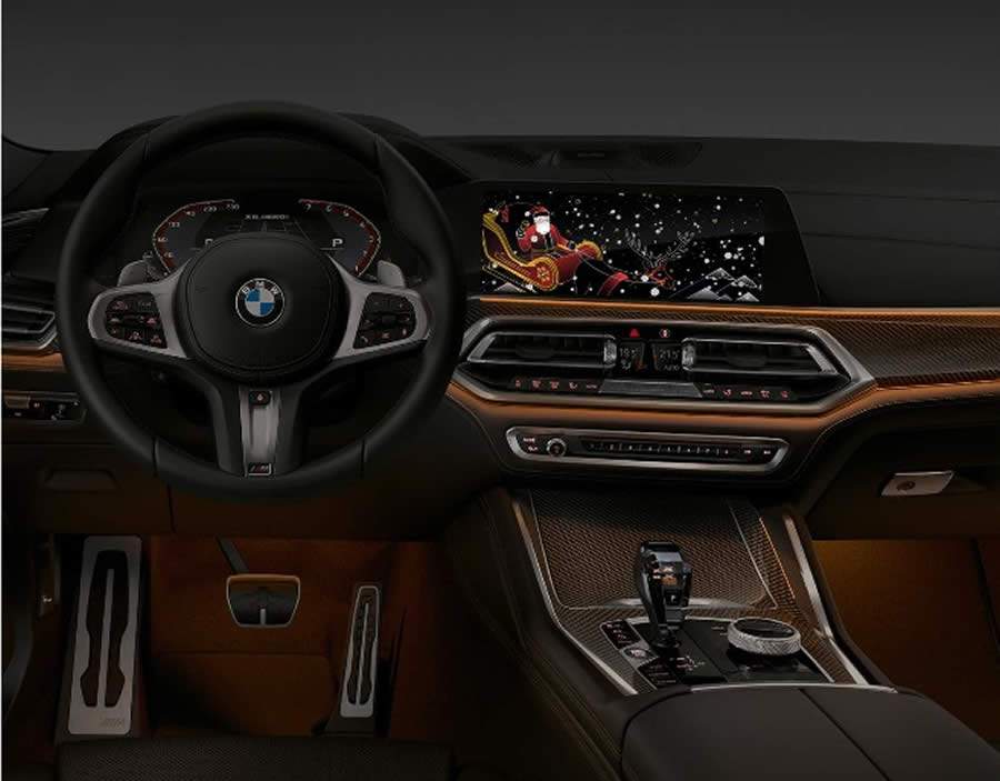 BMW utiliza tecnologia para desejar boas festas aos clientes e fãs da marca neste fim de ano