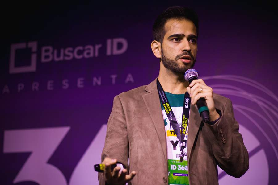 Fundador da Buscar ID, Rodrigo Nascimento, no evento ID360 - Divulga&ccedil;&atilde;o
