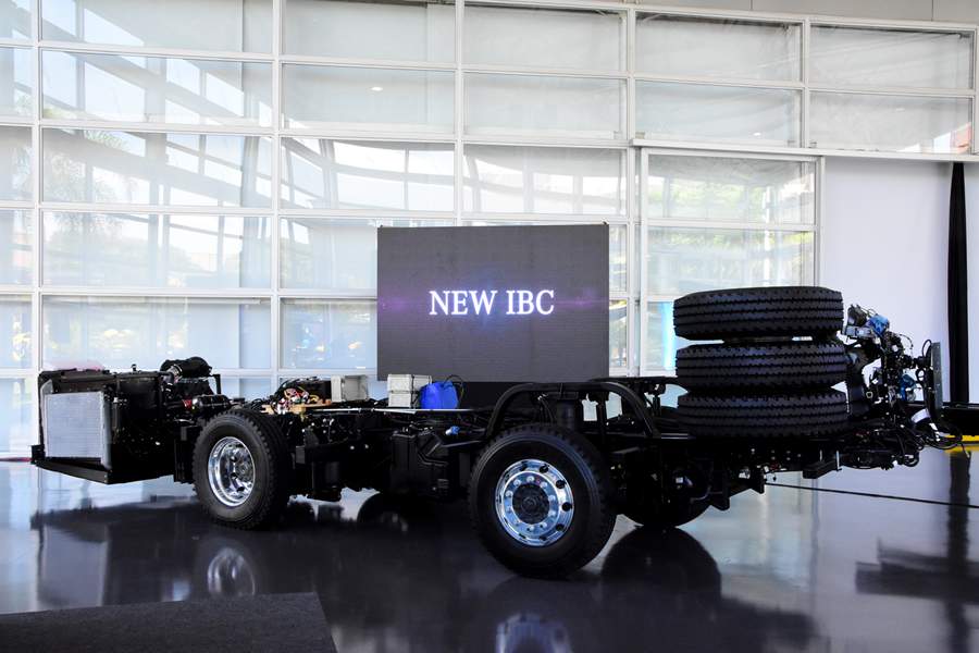 Mercedes-Benz do Brasil recebe a visita de clientes estrangeiros e destaca a modernidade da ind&uacute;stria de &ocirc;nibus no Pa&iacute;s