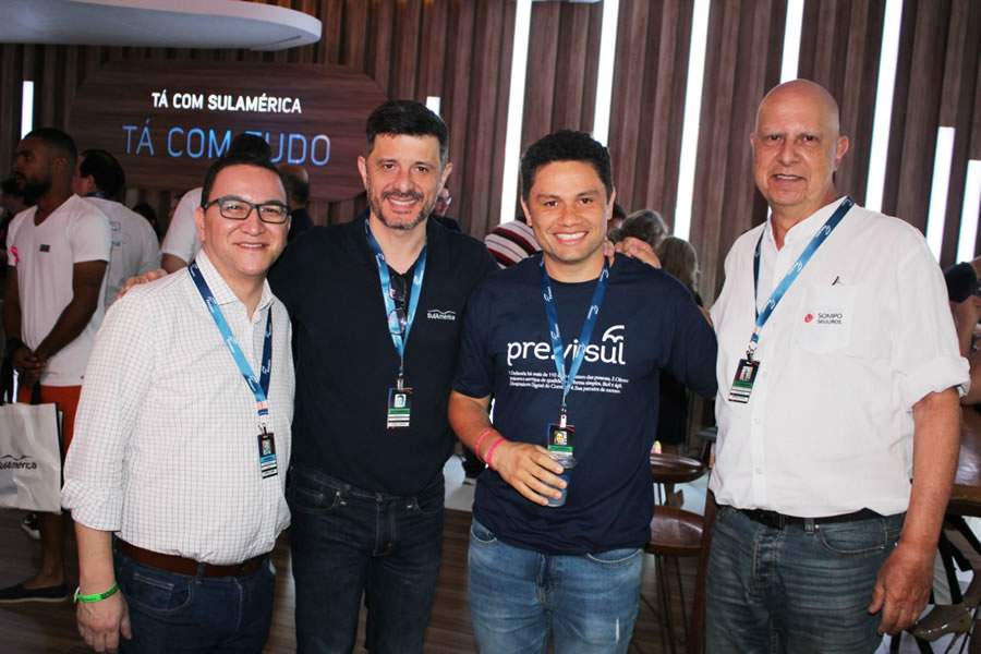 Tendência de crescimento do seguro é destaque no Congresso dos Corretores