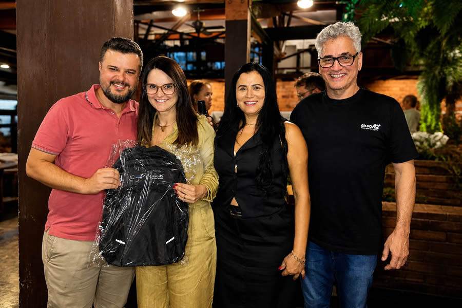   Legenda da foto: da esquerda para a direita, o diretor comercial da 3C Corretora de Seguros, Welleson Castro, e o diretor de Expans&atilde;o do Grupo A12+, Evaldo de Paula